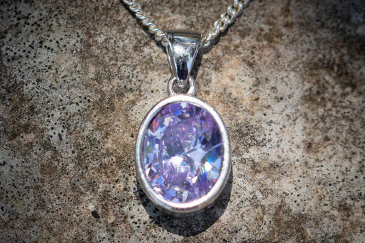 Handmade Crystalline Drop Pendants: Unique Sparkle and Design