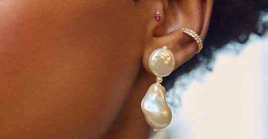 Vintage Pearl Drop Earrings: A Timeless Fashion Statement