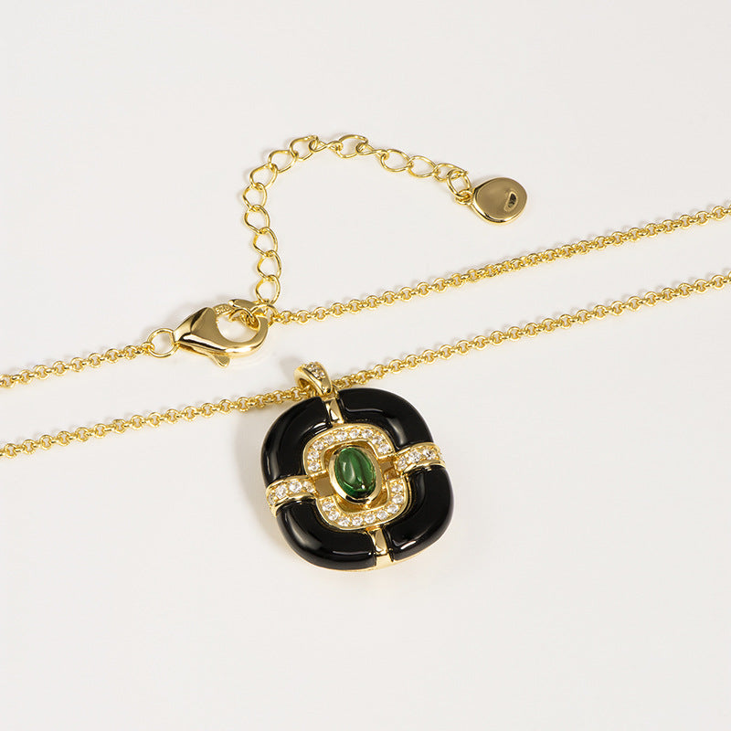 Square Onyx Green Nano Vintage Necklace