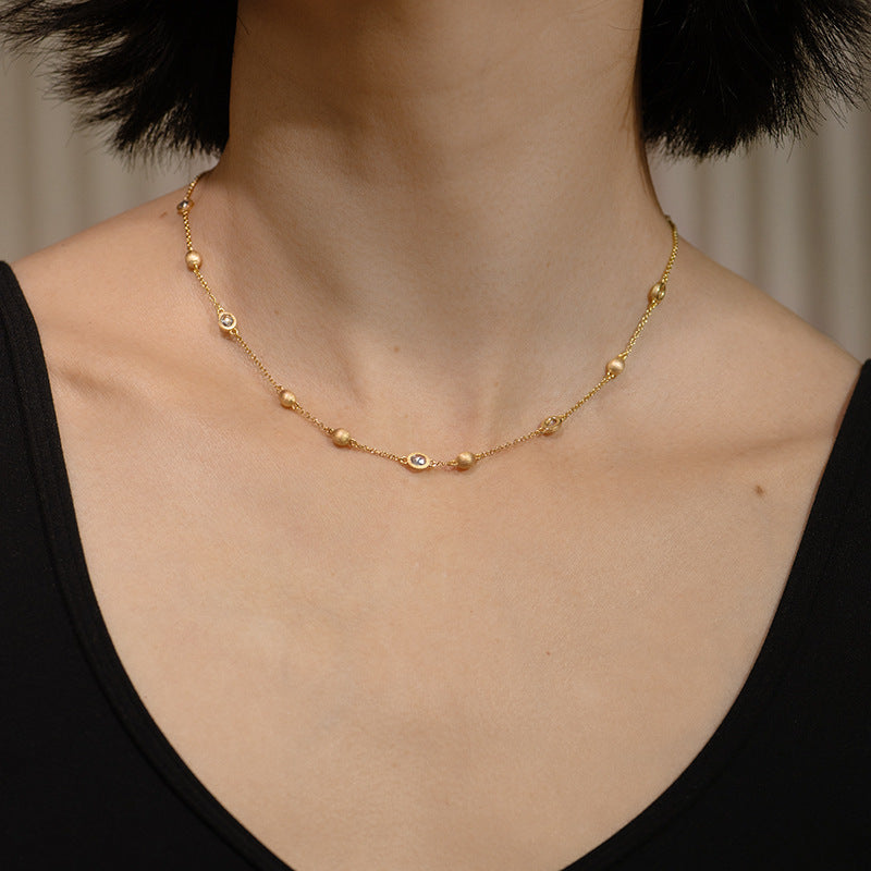 Gold Fortune Cat Vintage Brushed Collarbone Necklace