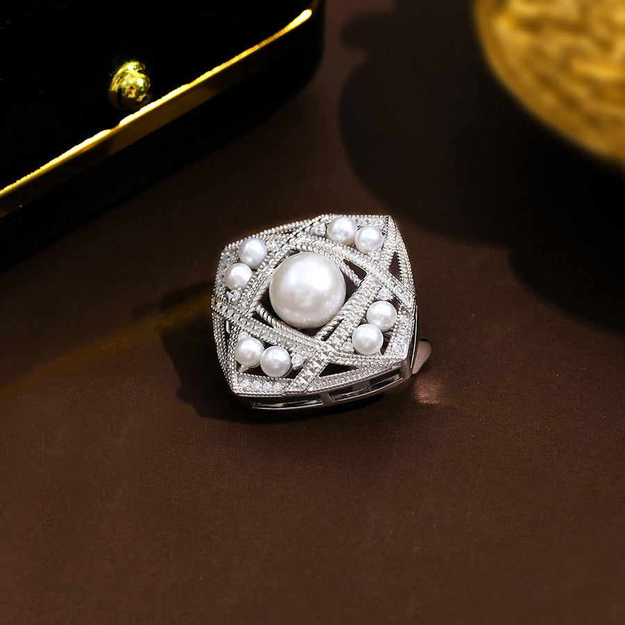 Diamond and lace pearl brooch with natural freshwater pearl corsage