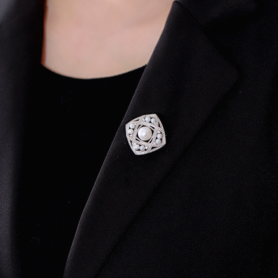 Diamond and lace pearl brooch with natural freshwater pearl corsage