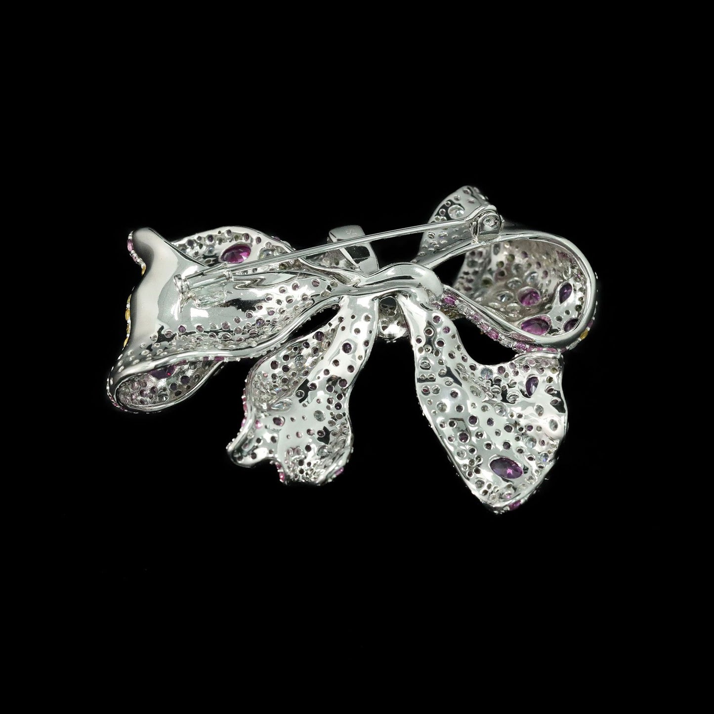 Pink Sapphire Cindychao Ribbon High Carbon Diamond Brooch