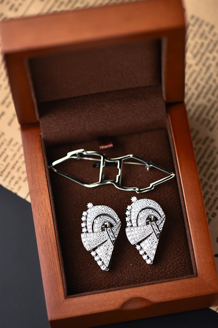 Silver Plated Multi-Purpose Double Clip Brooch Detachable West