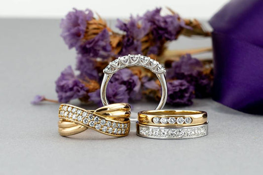 Best Brushed Satin Couple’s Rings for Anniversaries: A Complete 2025 Buying Guide