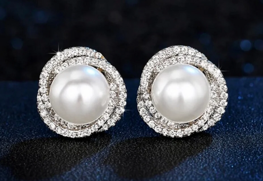 Best Pearl and Zirconia Earrings for Weddings: Timeless Elegance Meets Modern Sparkle