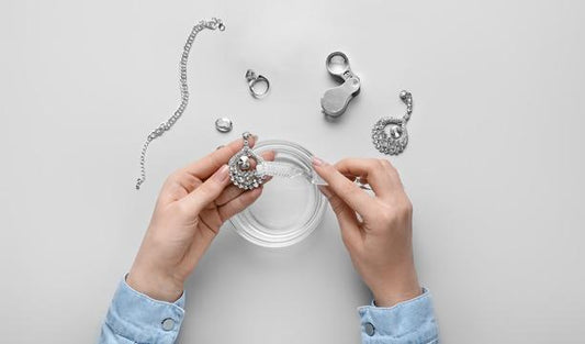 How to Clean Your Silver-Plated Necklace Without Damage: A Complete Care Guide