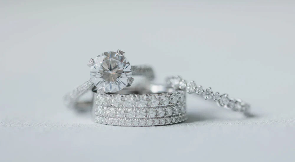 How to Insure Your High-Value Gemstone Ring: A Complete 2025 Guide