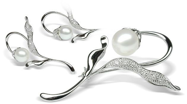 A Buyer’s Guide to Natural Freshwater Pearl Brooches