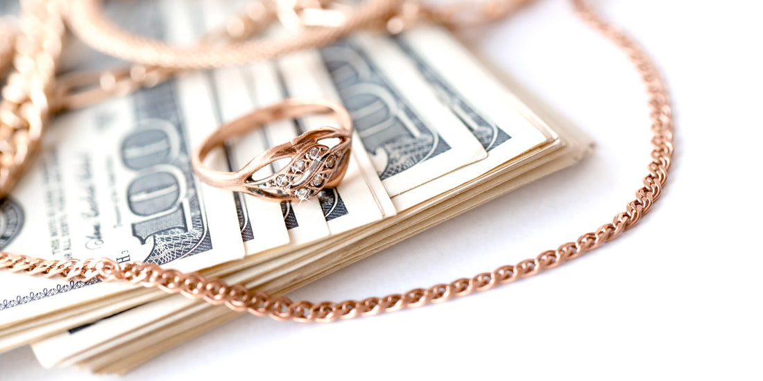 What is the Benefits of Shopping Jewelry Online vs. In-Store