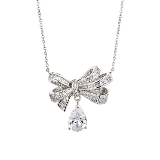 Butterfly drop-shaped sterling silver zircon necklace is simple and versatile