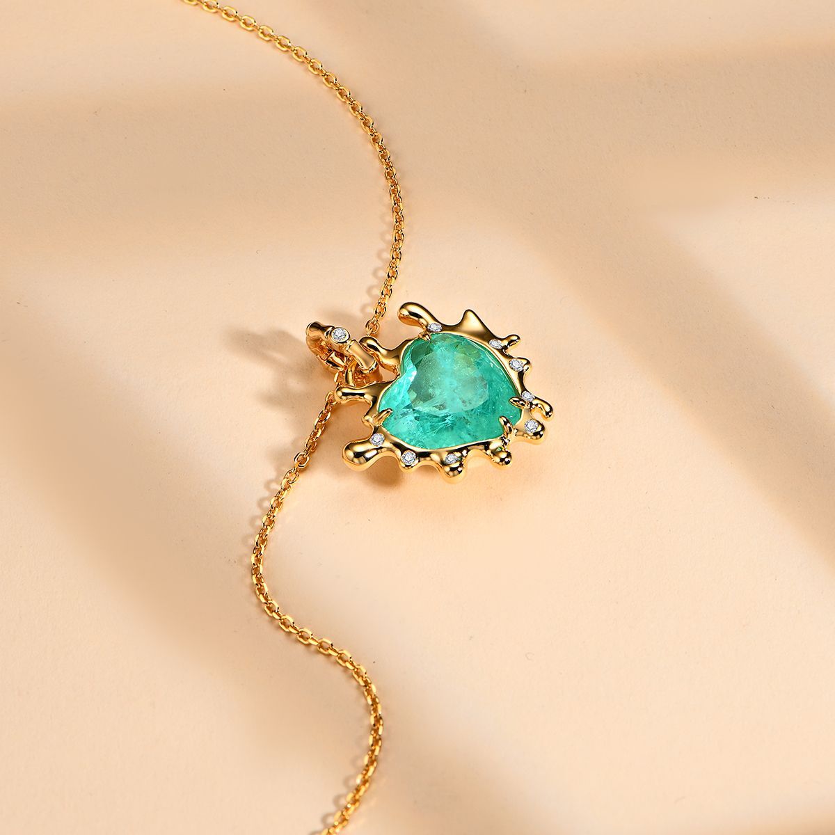 Synthetic Paraiba Necklace Fashion Simple Heart 15*15 Electroplated Champagne Gold Sterling Silver Necklace
