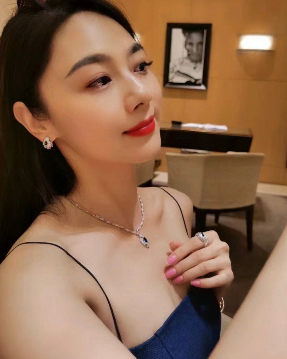 925 silver gold-plated ear clapper High-carbon diamond royal blue / Baojia Spirit Snake Series Sapphire ear clapper