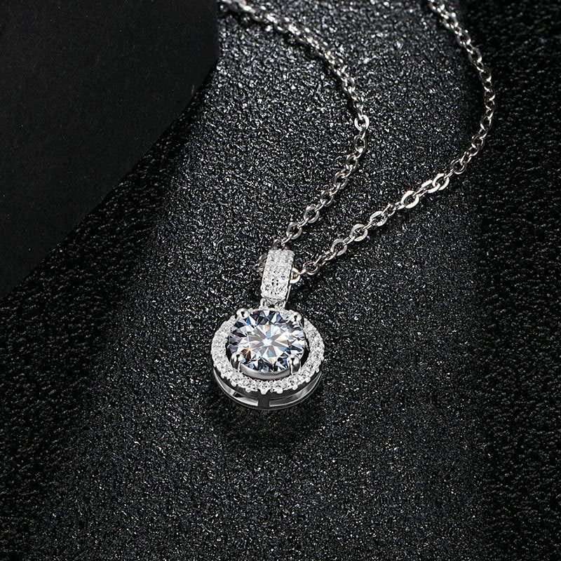 Explosive S925 silver plated 18K white gold necklace moissanite female collarbone chain