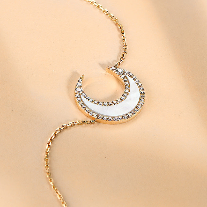 Moon Necklace Women's Versatile Crescent Pendant Half Moon New Moissanite Necklace