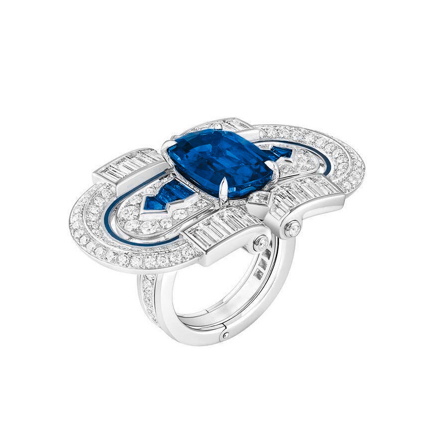 Royal Blue T-Square Sapphire High Carbon Diamond Ring