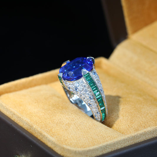 Royal Sapphire Blue Corundum High Carbon Diamond Ring