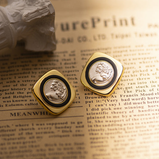 Ancient Coin Onyx 18K Gold Vintage Stud Earrings