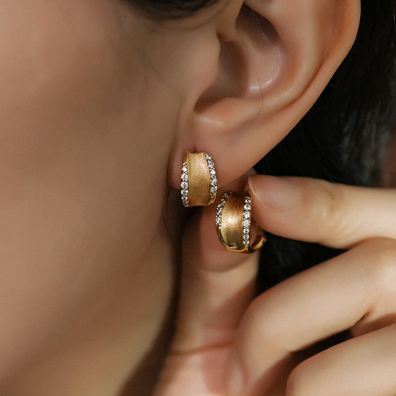 Gold and silver color clash design brushed earrings