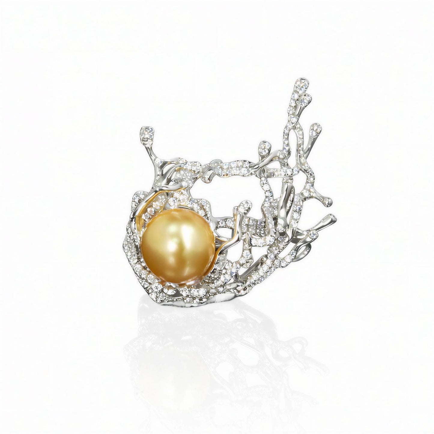 14mm South Sea Golden Pearl “Ocean Waves” Diamond Brooch: Luxurious and Versatile