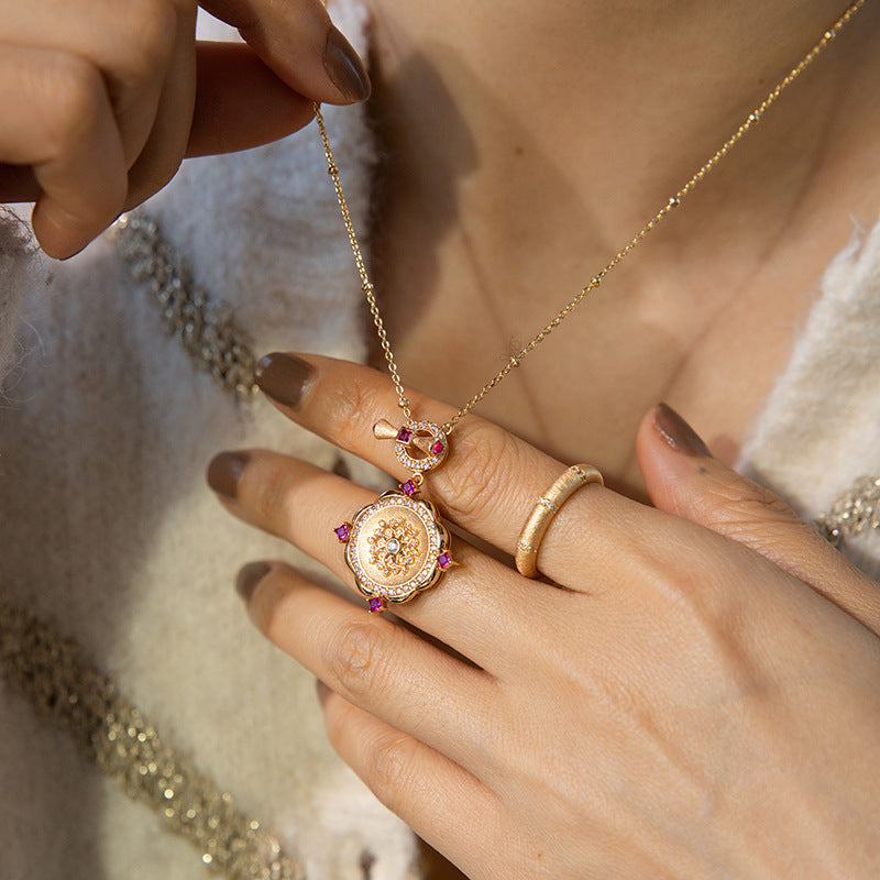 Rose Window Court Style Hand Brushed Necklace
