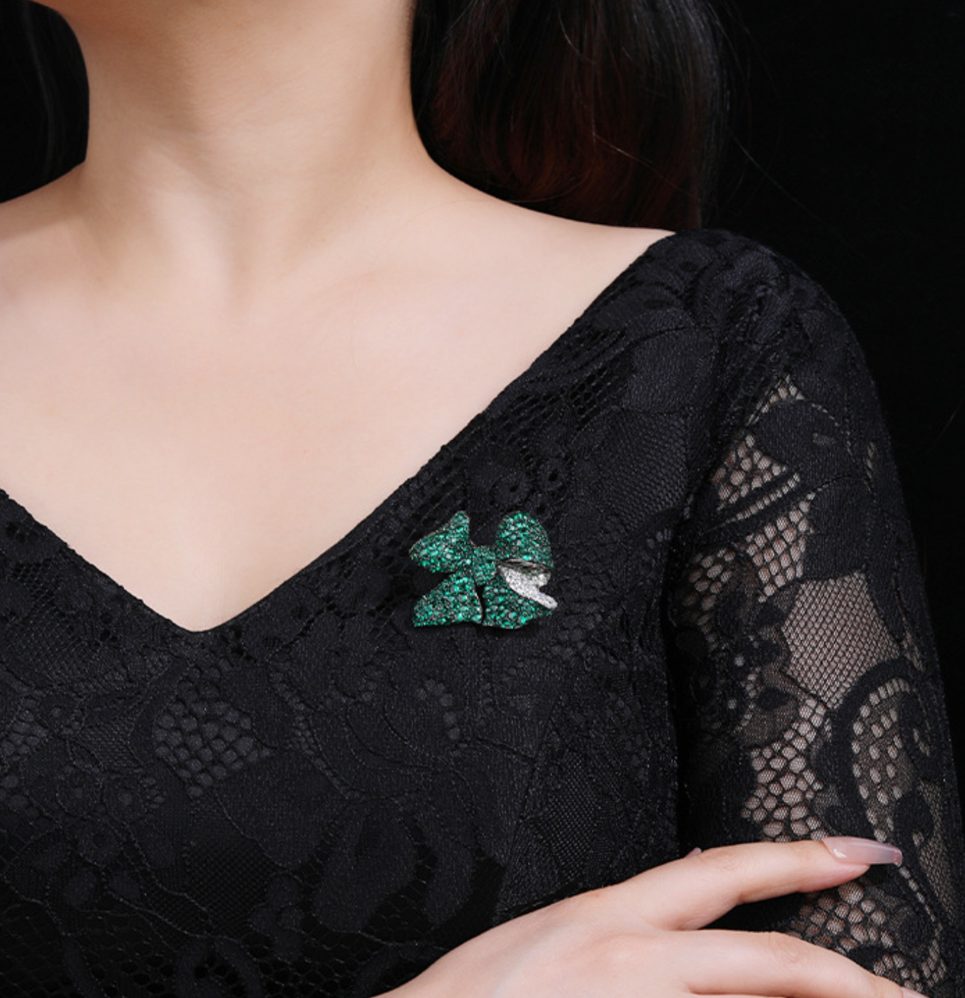 Bow Petal Diamond Brooch Green Hundred High-end Corsage