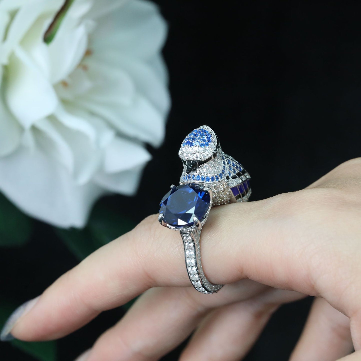 Royal Blue Animal Parrot Bird Tits Blue High Carbon Diamond Ring