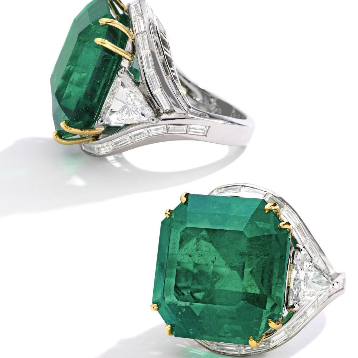Muzo Green Deluxe T-Square High Carbon Diamond Ring