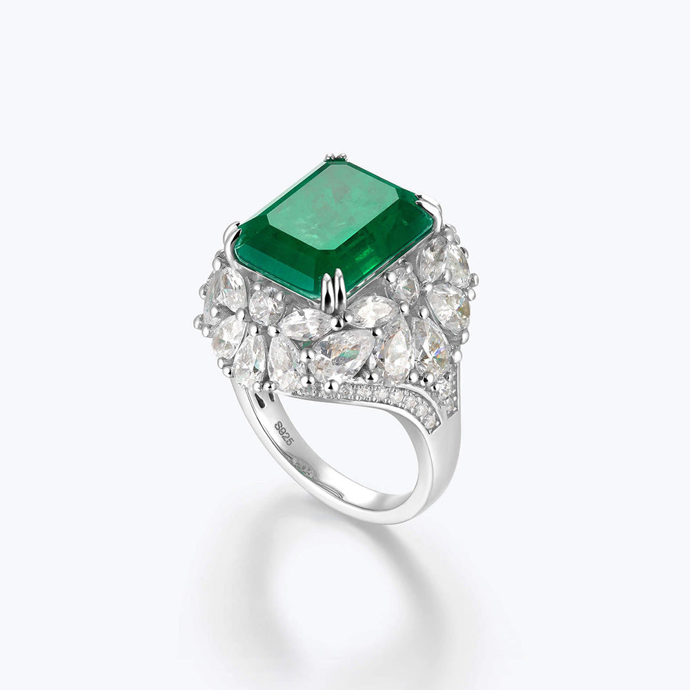 Woodwork Green Emerald Halo Ring