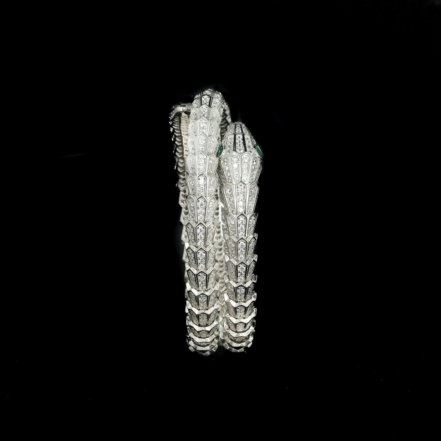 Silver Plated Gold High Carbon Diamond Spirit Snake Snake Bone Wood Zo Green Bracelet