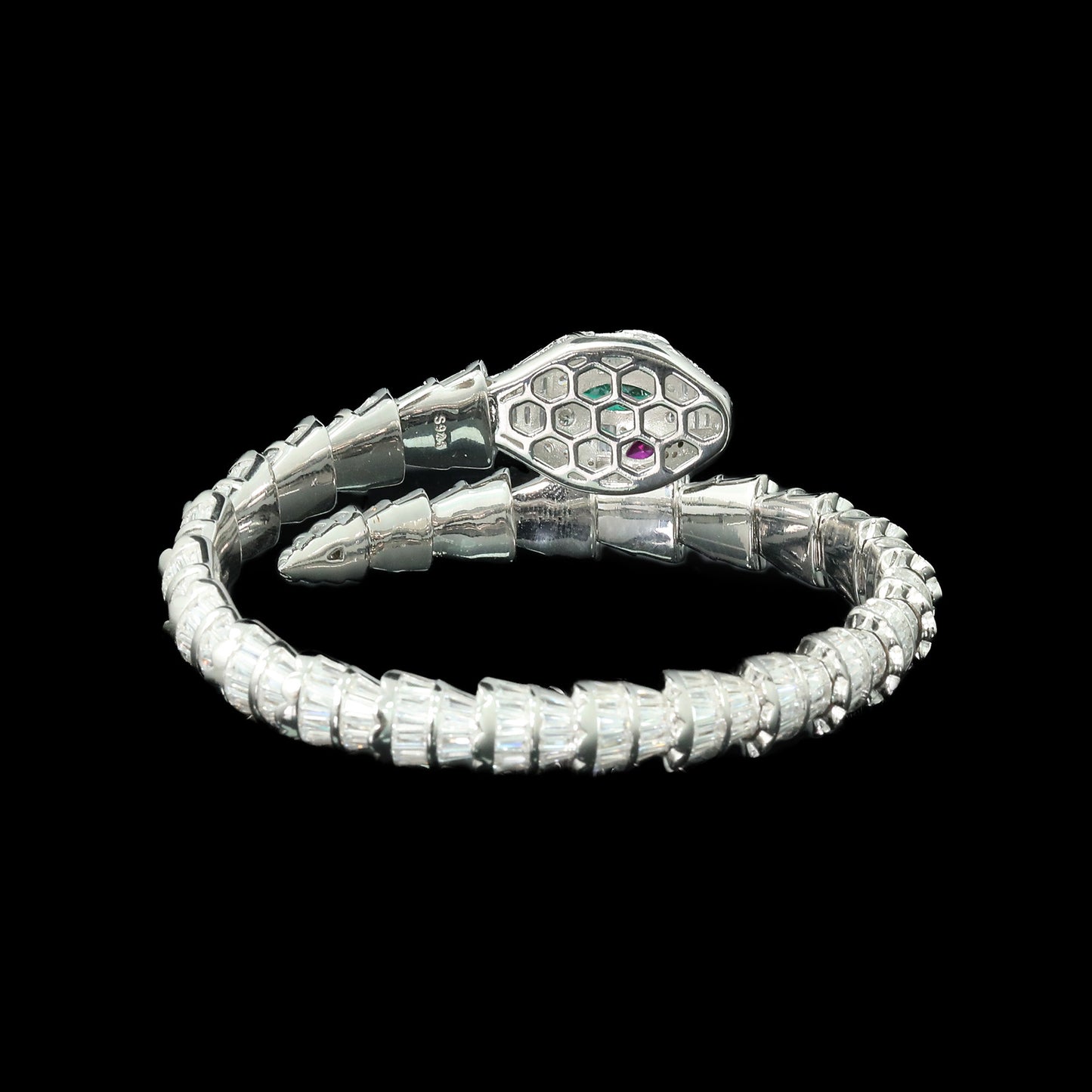 High-Carbon Diamond Wooden Green Horse's Eye Spirit Snake Bracelet
