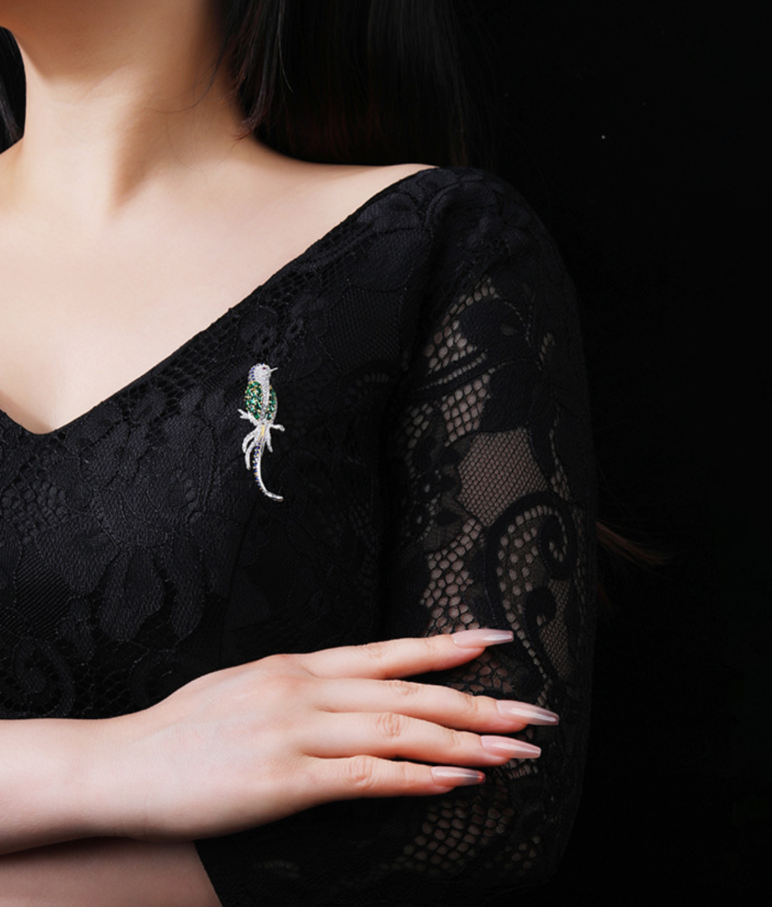 Hummingbird Blue Green Diamond Brooch Couture Corsage Jewelry