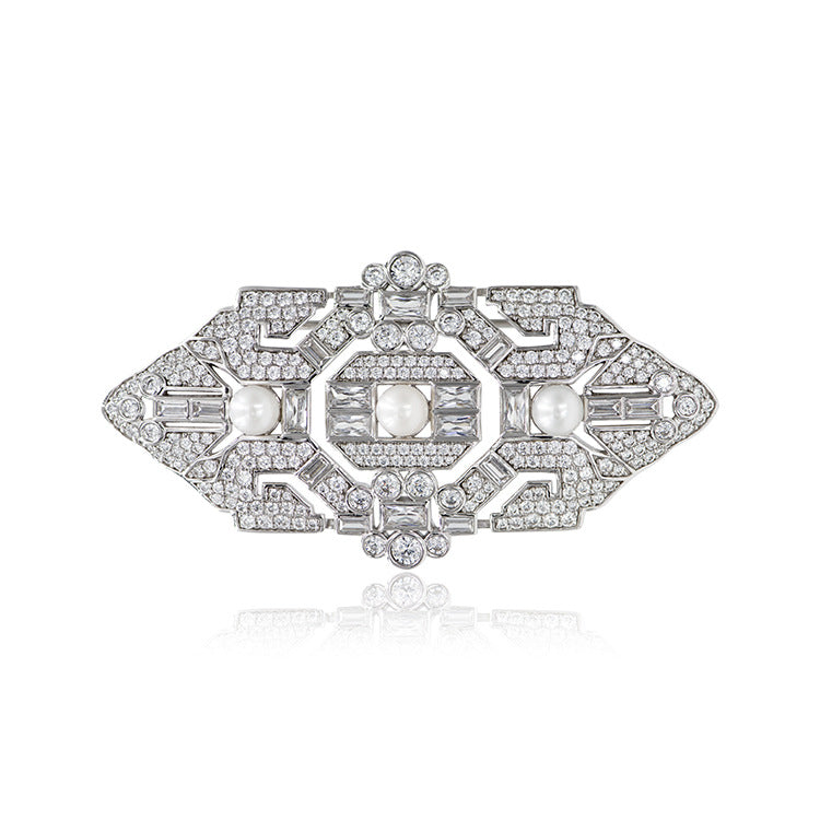 Artdeco natural freshwater pearl vintage brooch