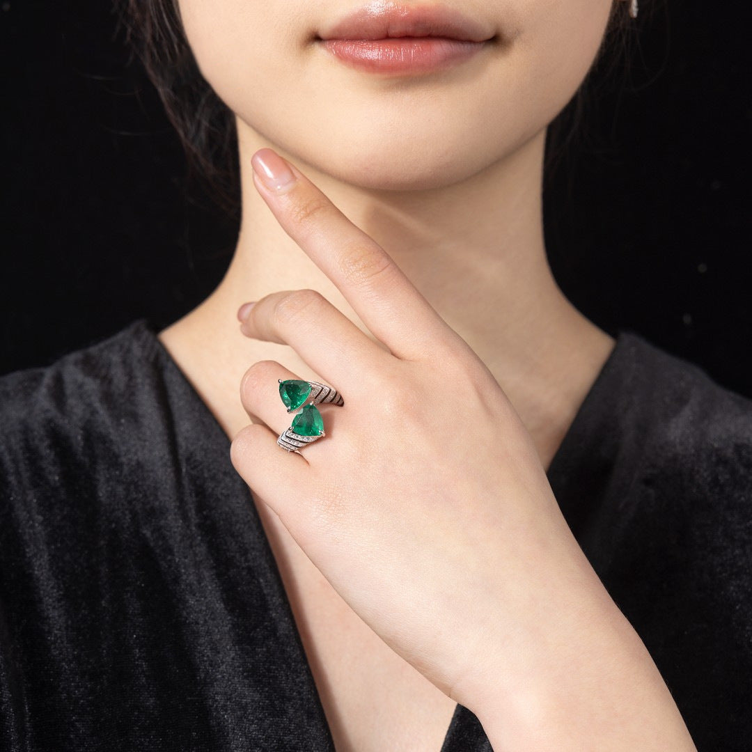 Emerald Open End Ring High Carbon Diamond Muzo Green Ring