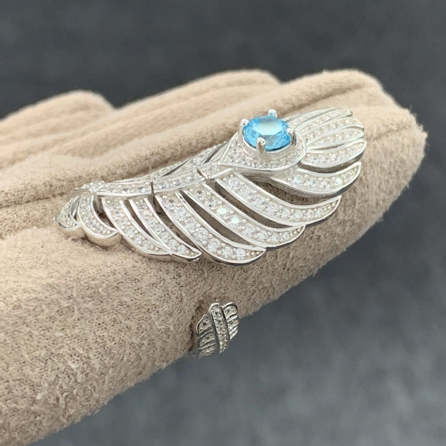 Bird Feather Aquamarine High Carbon Diamond Ring