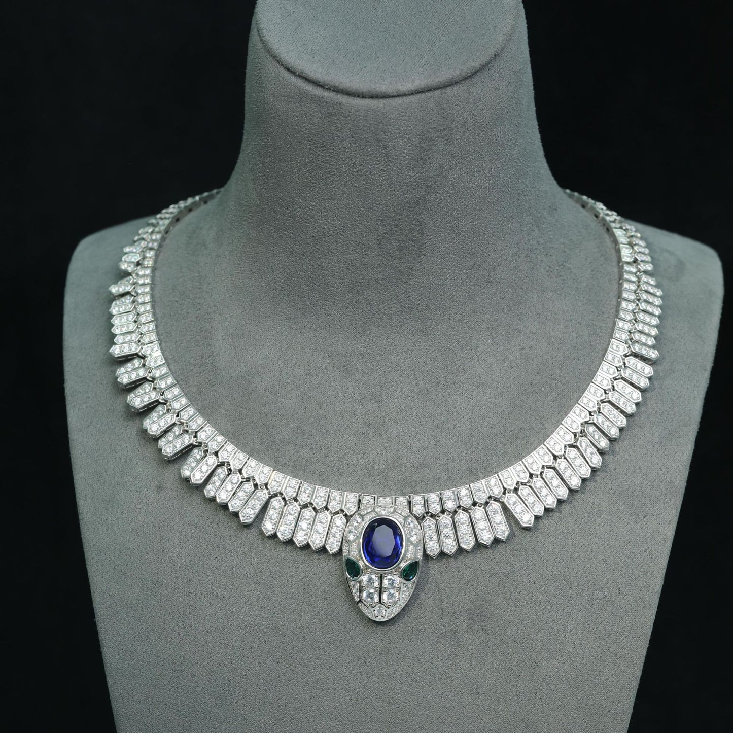Pendant Chain Silver Gold Plated High Carbon Diamond Royal Blue Spirit Snake Oval Deluxe Necklace